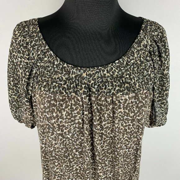 Ann Taylor LOFT S Animal Print Top Elastic Sleeves And Hem Keyhole Back - Picture 2 of 12
